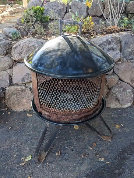 Photo of free metal firepit (Petaluma West Side) #1