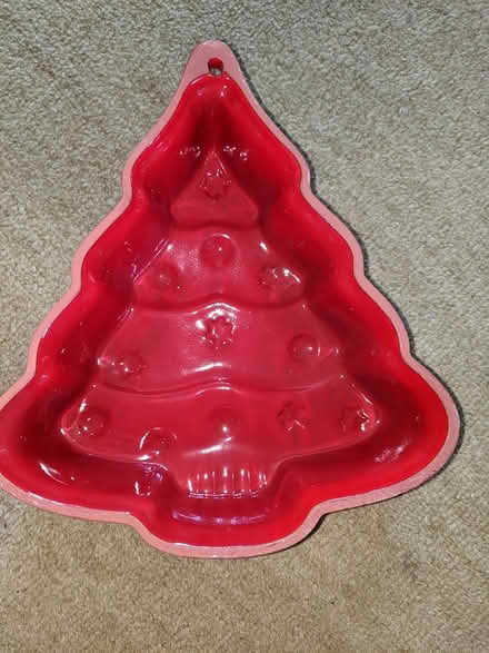 Photo of free terra cotta baking mold (Washington Heights near GWB) #2