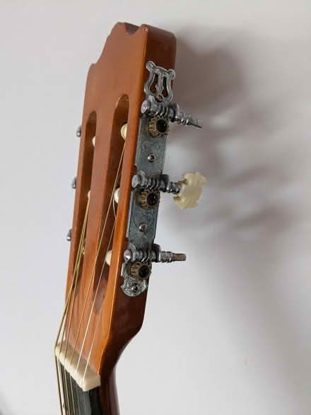Photo of free Beginner's classical guitar (Comiston EH10) #2
