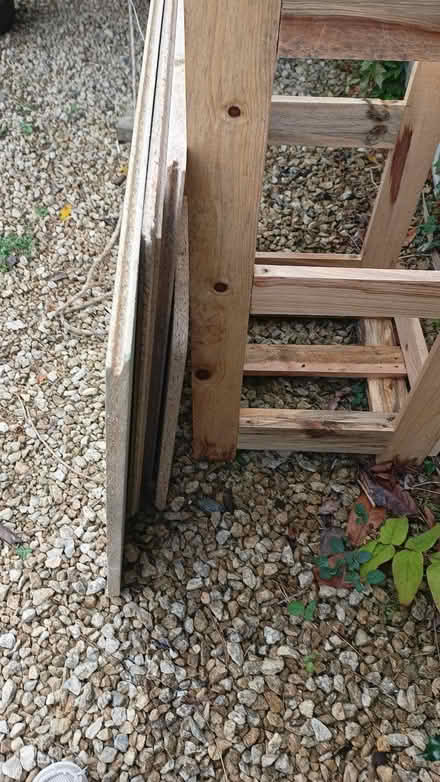 Photo of free T+G Chipboard flooring leftovers (Emery Down SO43) #2