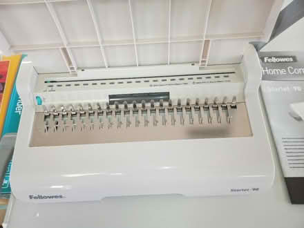 Photo of free Fellowes Starlet 90 A4 Home Comb Binding Machine (Racecourse) #1