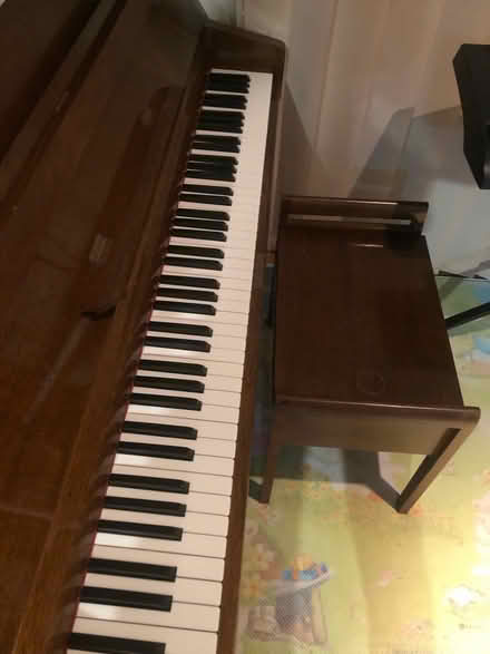 Photo of free piano / all keys working (Hornsby) #1