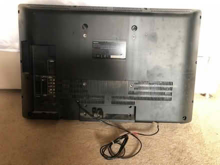 Photo of free Toshiba lcd colour TV (Penrith CA11) #2