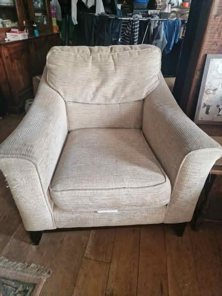 Photo of free 3 piece lounge suite (Worstead NR28) #4