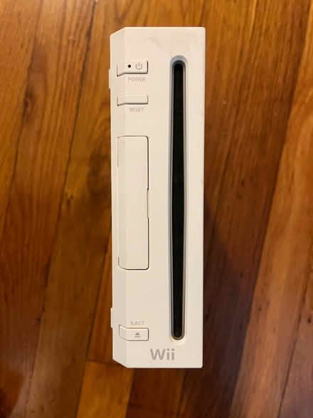 Photo of free Nintendo Wii console (Bergenfield NJ) #1