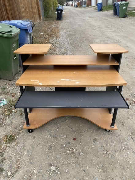 Photo of free Computer Table (Calgary Riverbend) #1