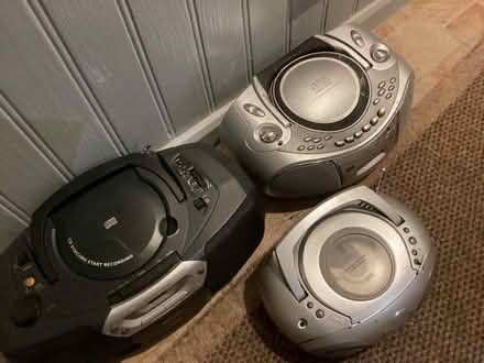 Photo of free Various cd players (Nest Farm area NN8) #1