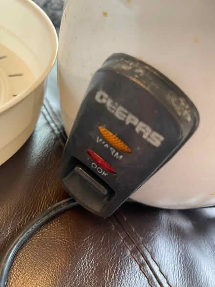 Photo of free Rice Cooker and Steamer (Norbiton KT2) #3