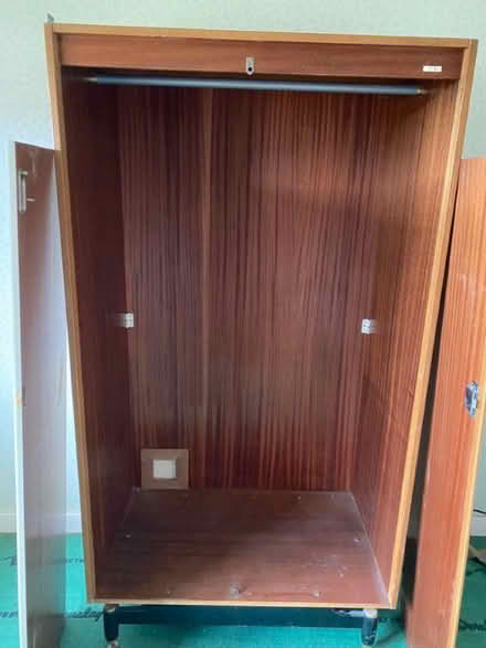 Photo of free Vintage 1960’s G-Plan wardrobe (Stirchley TF4) #4