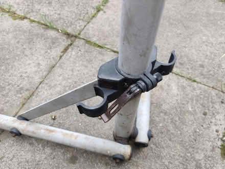 Photo of free Stand (Stockwell SW9) #4