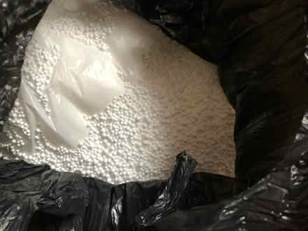 Photo of free Large amount of polystyrene balls (OX3 Headington) #1