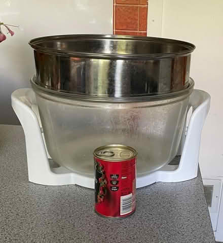 Photo of free Strong glass pot with stand (Snaresbrook E18) #1