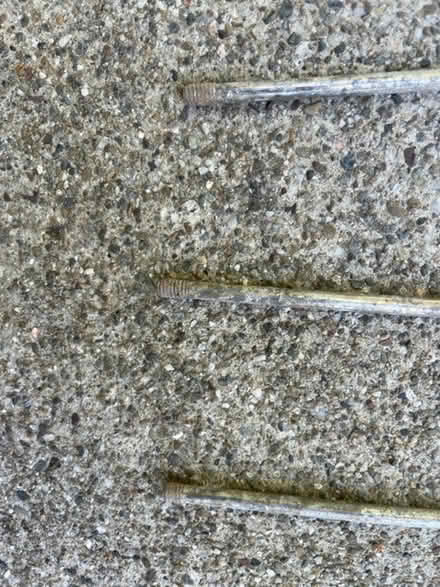 Photo of free metal holders (Walnut Creek/Pleasant Hill) #2