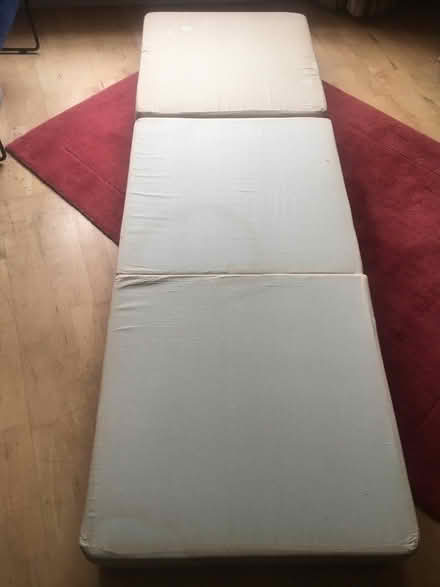 Photo of free Cube footstool/coffee table converts into sleeping pad (Divinity Road OX4) #1