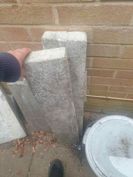 Photo of free Curb stones and hardcore (Bracknell RG12) #2