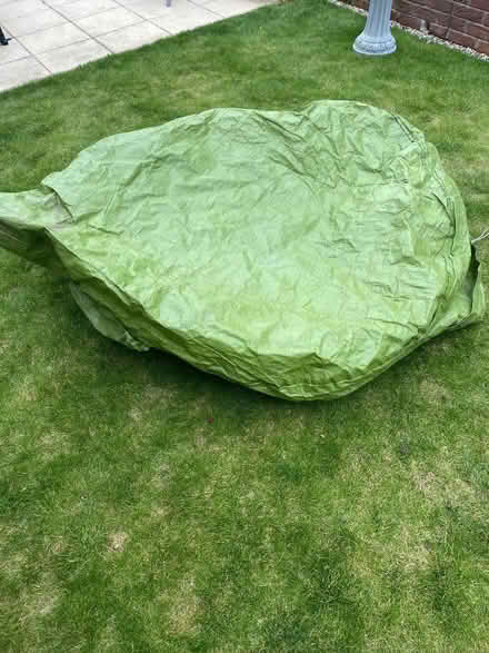 Photo of free Garden table cover (Buntingford SG9) #1