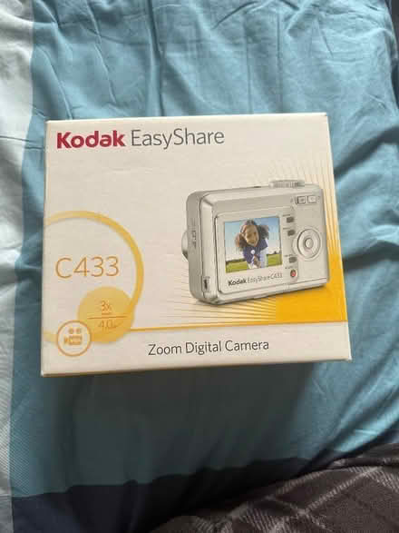 Photo of free Kodak digital camera (Gyle EH12) #2