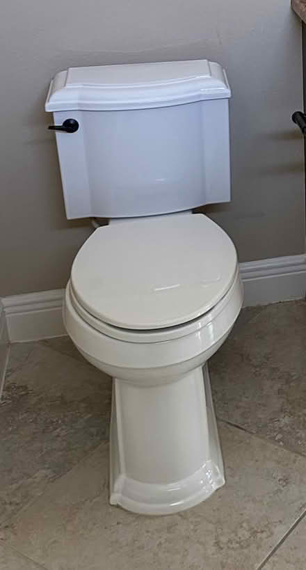 Photo of free Good working toilets (Gillcrest the villages, Fl) #1