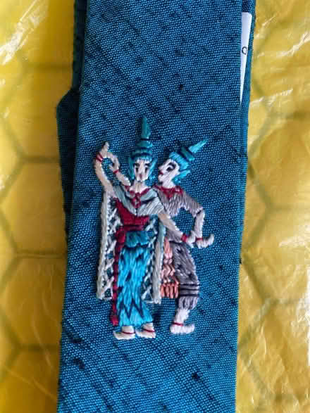 Photo of free Thai silk tie (Bernal Heights) #2