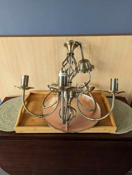 Photo of free Chandelier style light fitting (Leicester LE3) #1
