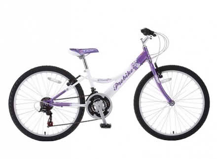 Photo of Child’s Bike (Oadby/wigston LE8) #1