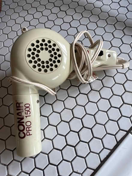 Photo of free Hair dryer (Bernal Heights) #1