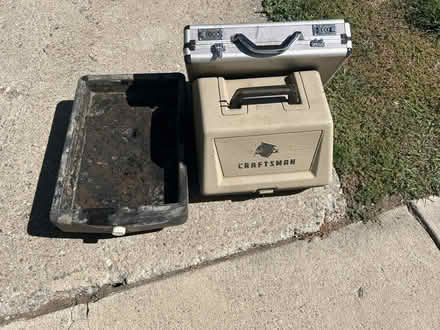 Photo of free Oil pan drain (gone) & two cases (North Lakewood) #1
