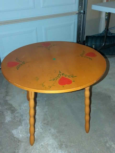 Photo of free Toddler table (SW Canton Beck and Geddes) #1