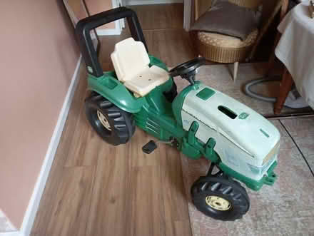 Photo of free kid's tractor + trailer (Ulverley Green B91) #1