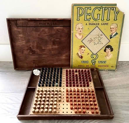 Photo of free 1940s Pegity Game (Ventura) #1