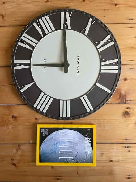 Photo of free Wall Clock (BN3) #1