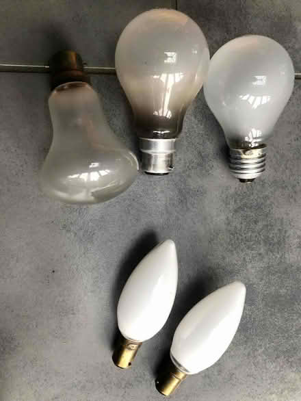 Photo of free Incandescent light bulbs (Ruislip UB10) #1