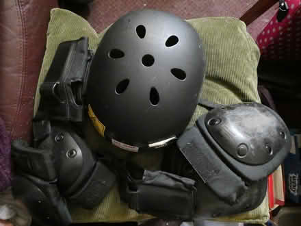 Photo of free Skate gear (YO24 Holgate) #1