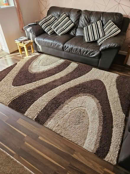 Photo of free Large rug. (Harbury CV33) #3