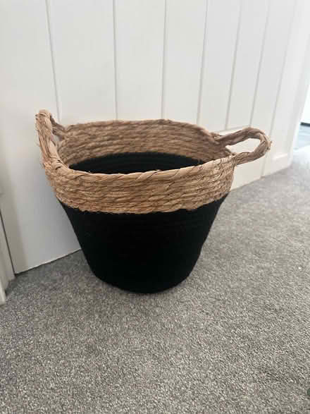 Photo of free Small jute basket (IP32) #1