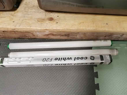 Photo of free Three 24" fluorescent bulbs (Vanier north) #1