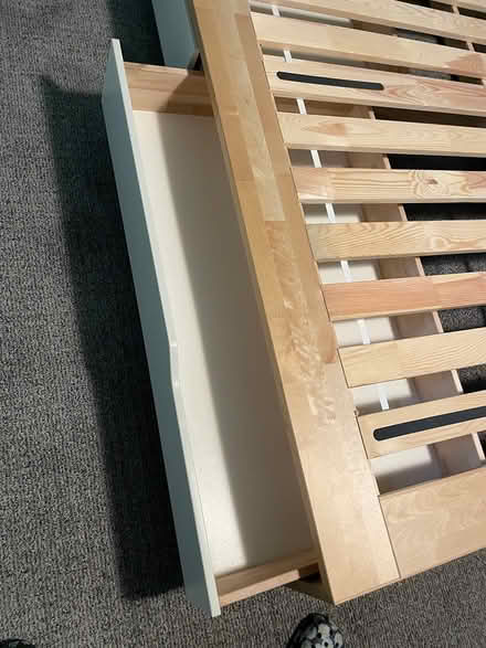 Photo of free Queen bed (Central Market, Shoreline) #1