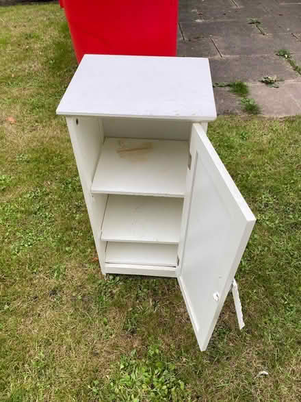 Photo of free Small unit (RG12 Harmans Water) #2
