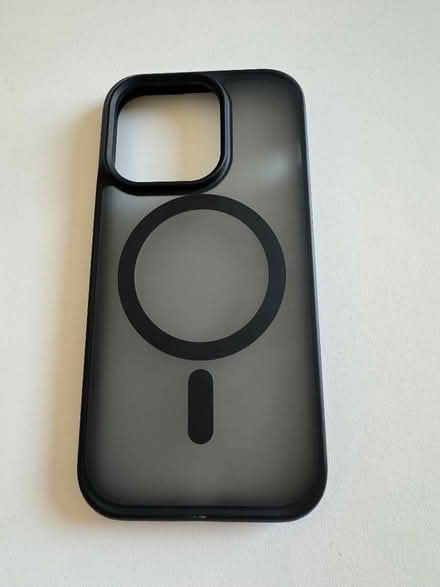 Photo of free iPhone 14 Pro case (Round Hill BN2) #1