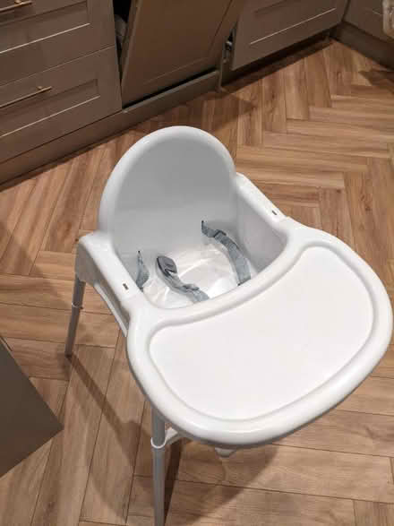 Photo of free Plastic high chair (SE13 Hither Green) #1