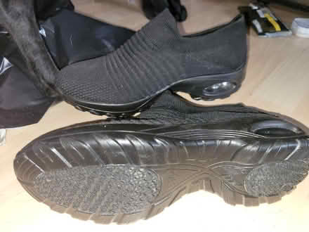 Photo of free Trainers size 7/8 (Stevenage) #1