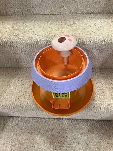 Photo of free Cute flower planter (Olney) #1