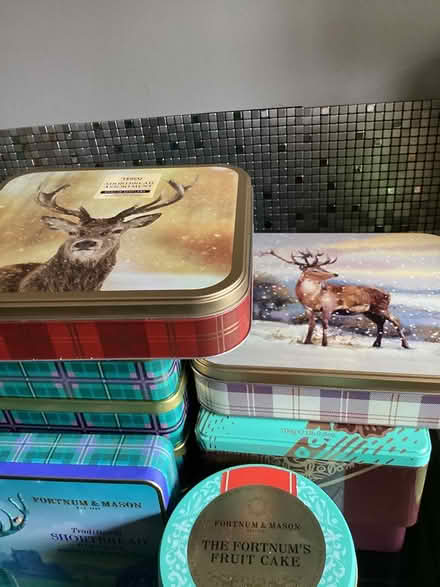 Photo of free fortnum & mason biscuit tins empty (Southport PR9) #3