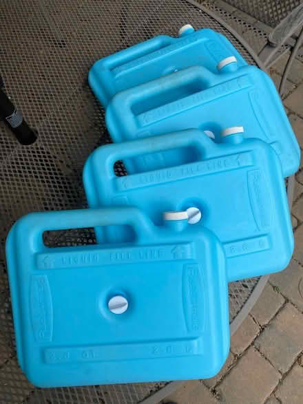 Photo of free Rubbermaid Ice Blocks (Gilmore St & Mountain View Ave) #2