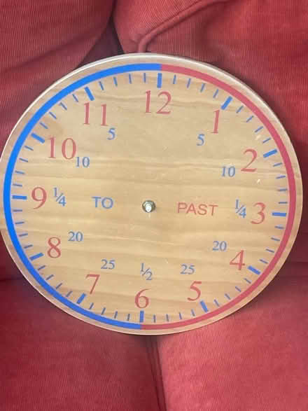 Photo of free Clock face to learn time (Morfa Rhyd LL30) #1