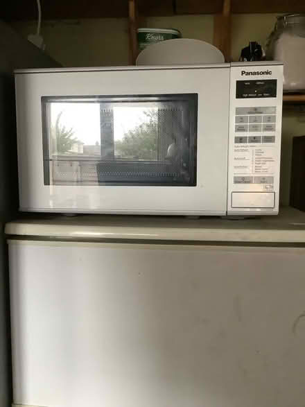Photo of free Panasonic microwave (basic) (Carlton hill NG4) #1