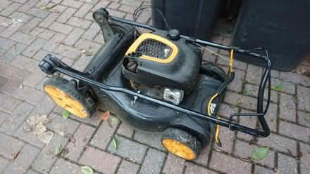 Photo of free Lawn mower (McCulloch M46-140WR) broken but fixable (Freezywater EN3) #3