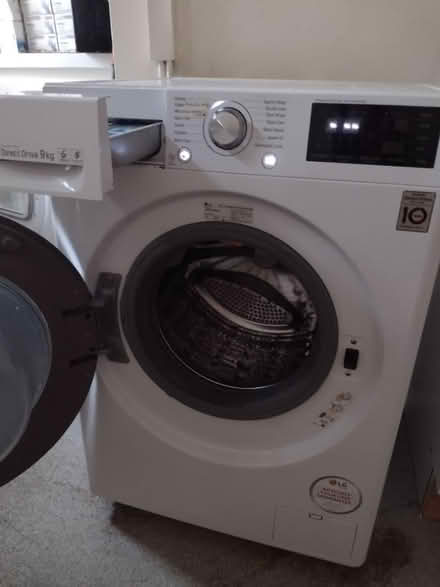 Photo of free LG White Washing machine (Toxteth L8) #3