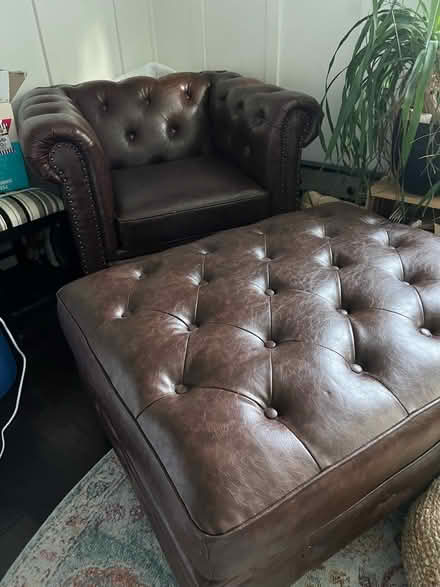 Photo of free Chair and ottoman (Hillsboro) #1