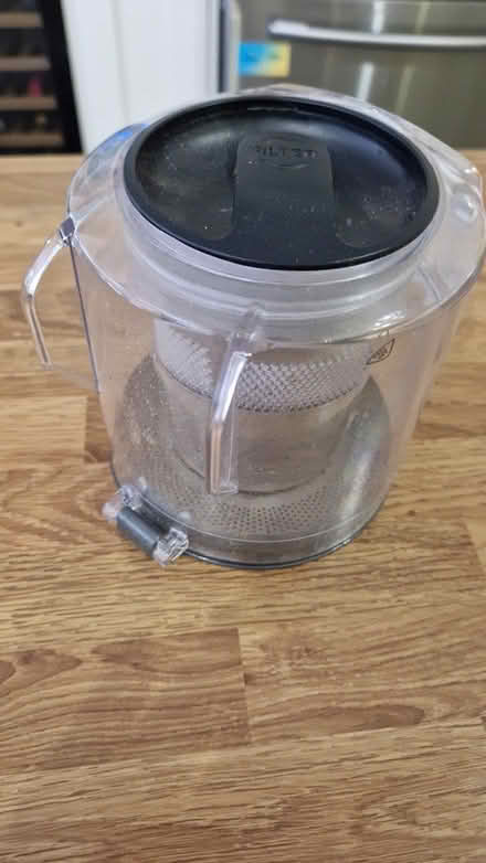 Photo of free G Tech rubbish collection canister (Hindhead, Surrey) #1